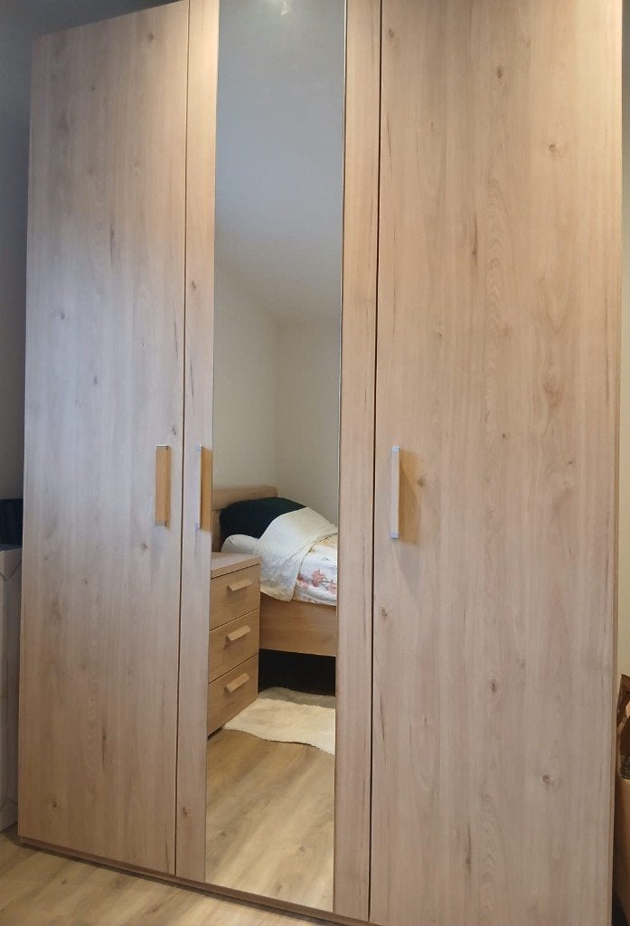 Kledingkast, Ophalen, Gebruikt, 100 tot 150 cm, Met plank(en)