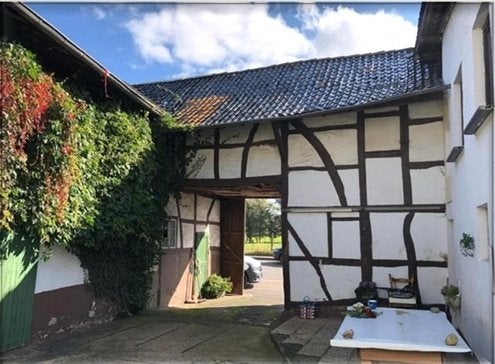 Origineel vakwerk huis te koop in de Eifel (Heimbach), Huizen en Kamers, 120 m², Dorp, Heimbach, 5 kamers