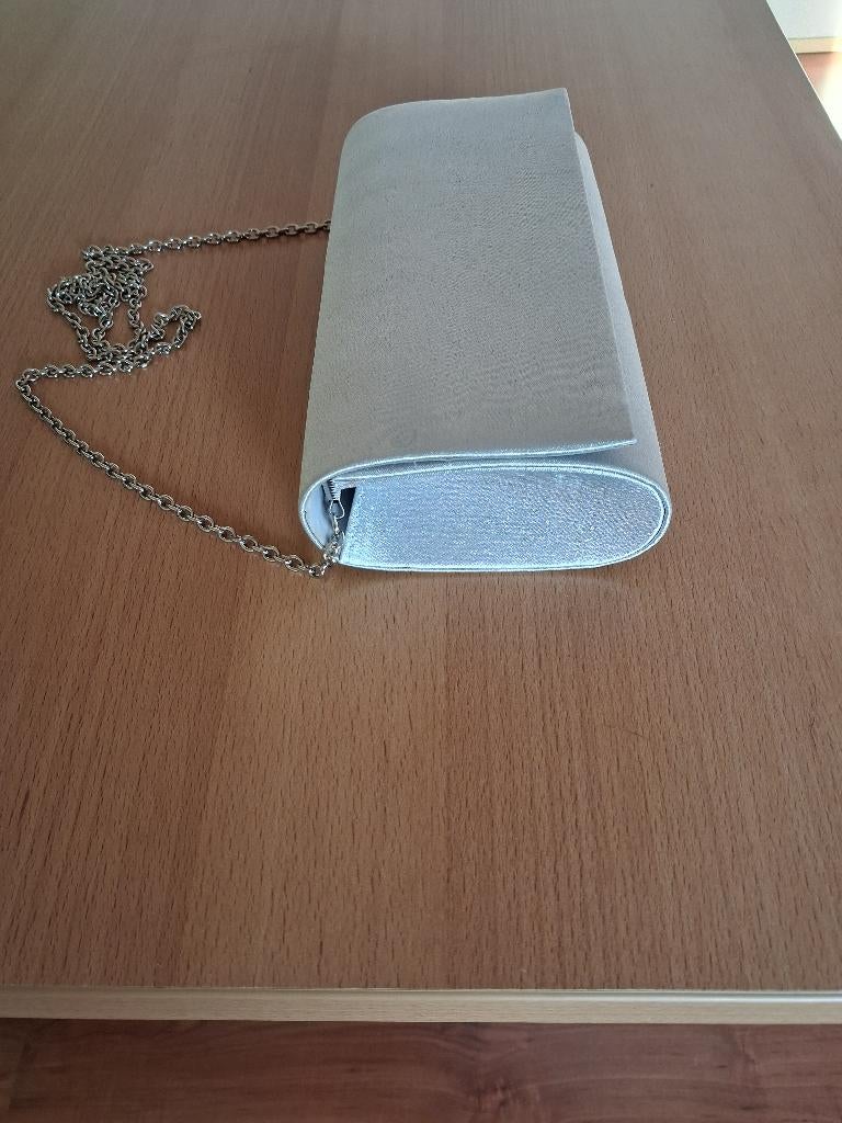 Clutch, Ophalen of Verzenden, Gebruikt, Grijs, Avondtasje