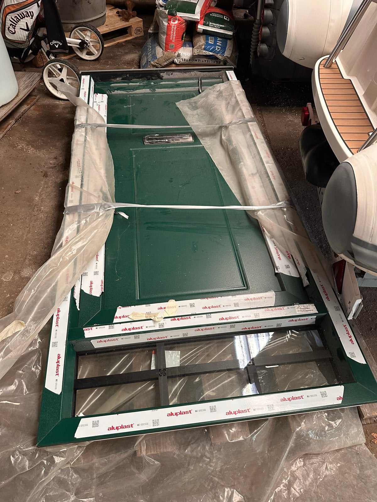 Nieuwe Aluplast voordeur met kozijn, Groen AP043, Wit binnen, 100 tot 120 cm, Kunststof, Nieuw, Ophalen of Verzenden