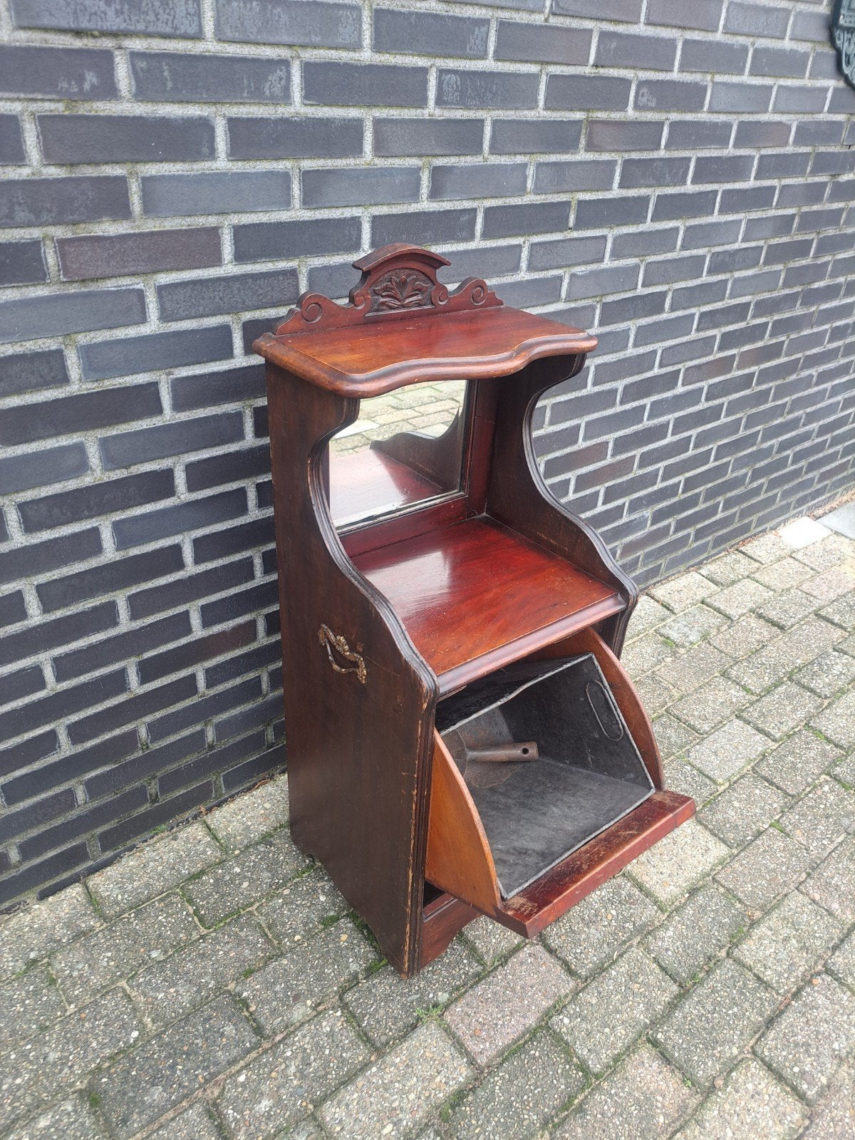 Kolen kit, Ophalen