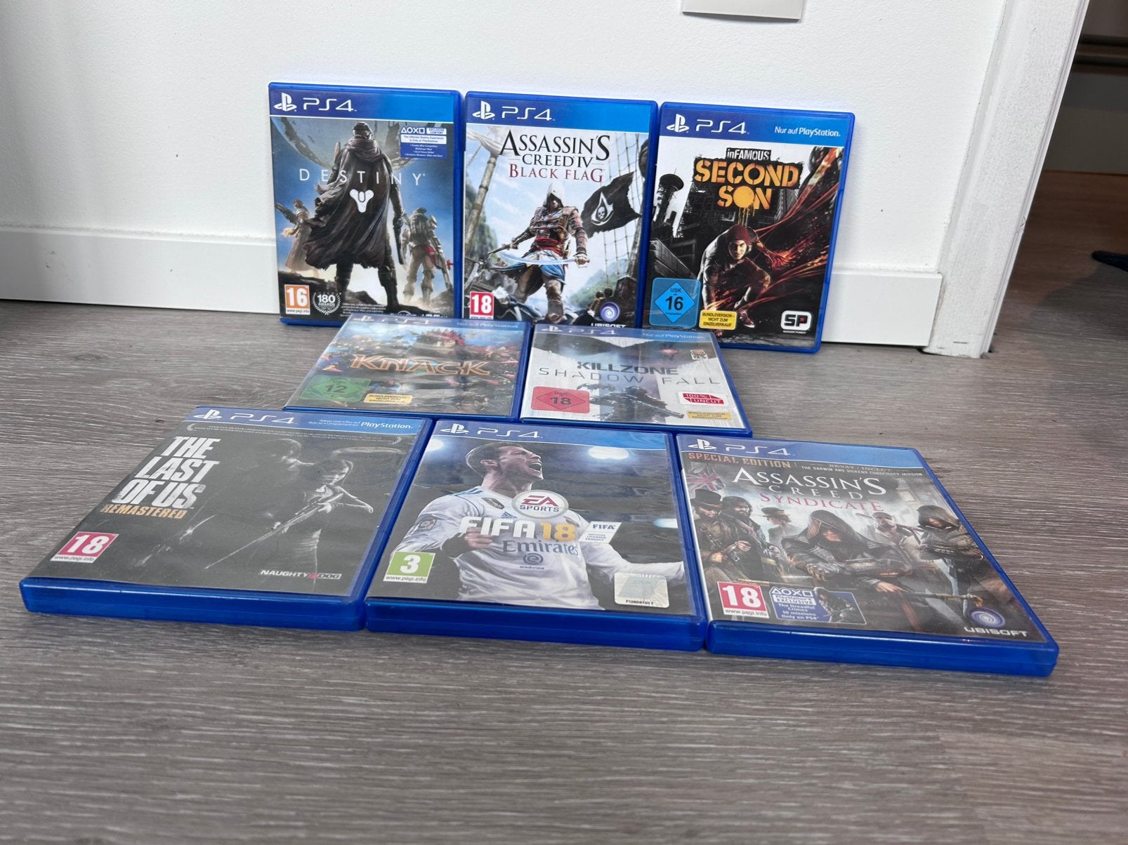 Gezocht Xbox one X of S voor mijn PS4 met games, Ophalen, Zo goed als nieuw, Met 1 controller, 500 GB