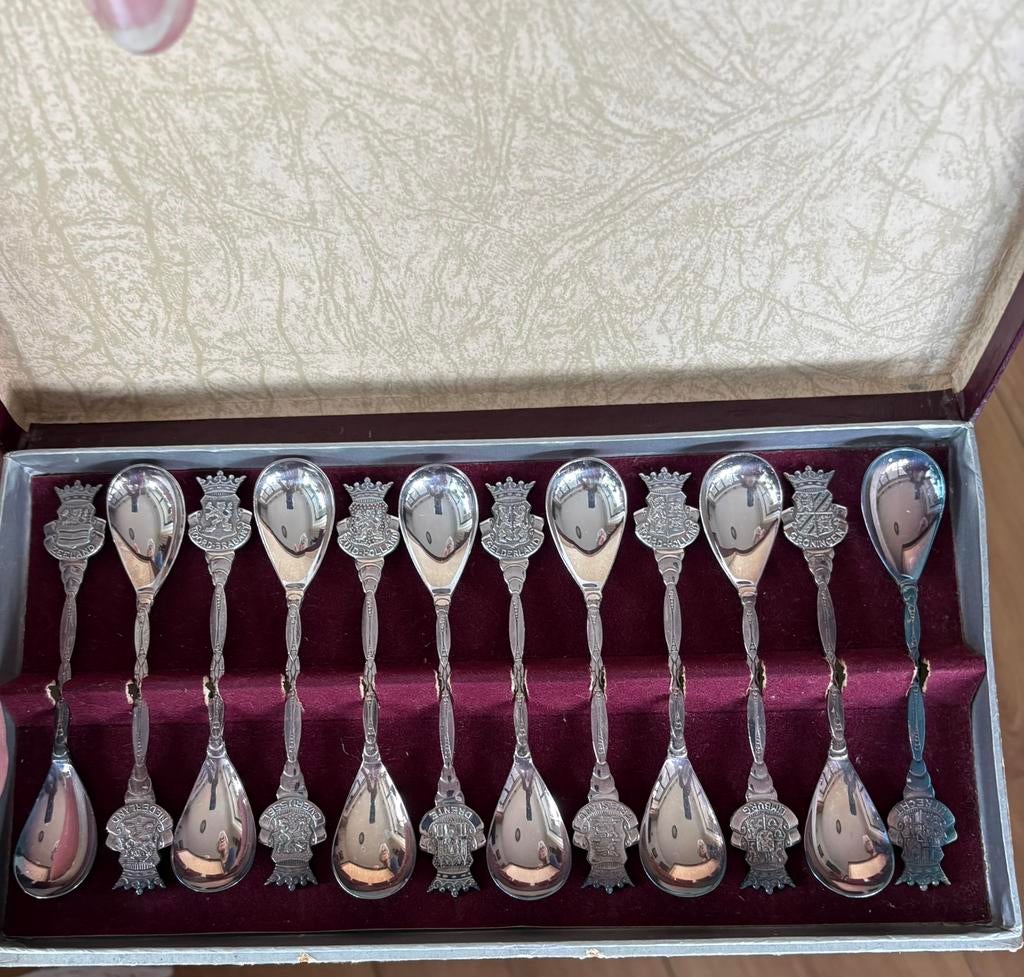 12 theelepels met afbeelding van provincies. Arti 90, Ophalen of Verzenden