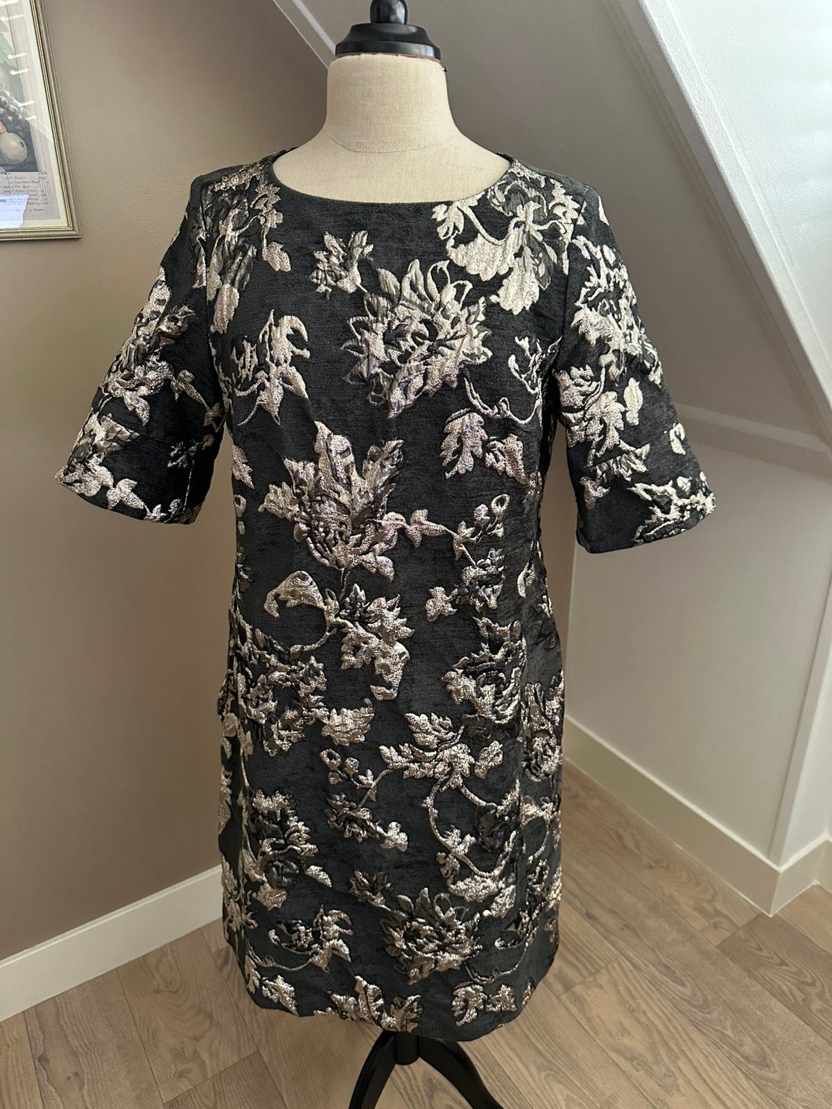 Luisa Cerano - Exclusieve jurk - mt 42 - Korte mouw - Zgan, Kleding | Dames, Maat 42/44 (L), Ophalen of Verzenden, Zo goed als nieuw
