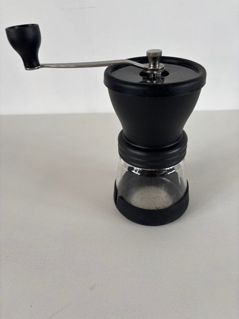 handmolen voor koffie, Witgoed en Apparatuur, Overige modellen, Zo goed als nieuw, 4 tot 10 kopjes, Koffiebonen