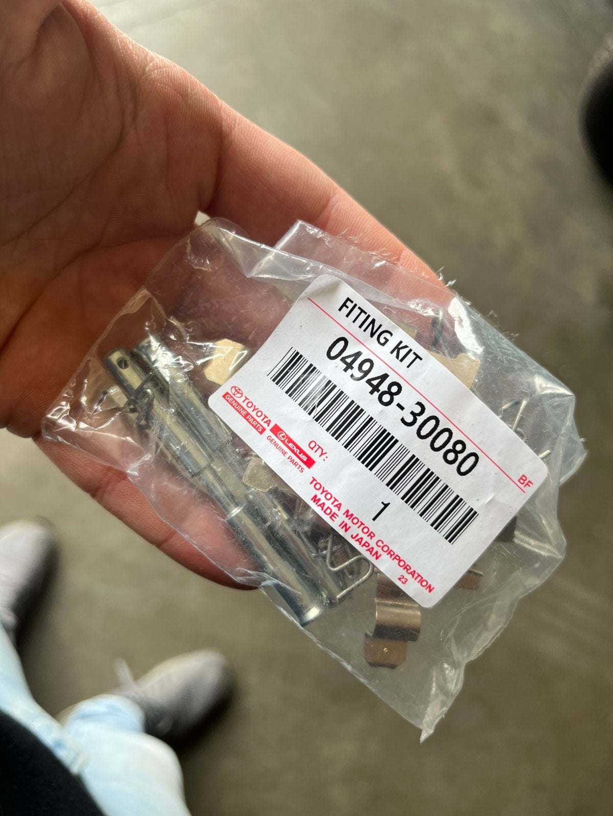 Lexus is200-300 / toyota aristo achterste remblok montageset, Auto-onderdelen, Remmen en Aandrijving, Ophalen of Verzenden, Nieuw