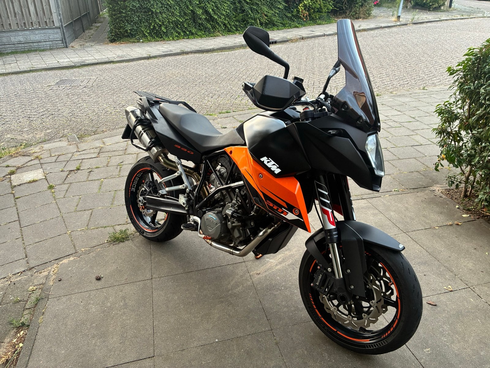 KTM 990 SMT 2009 Akrapovic compleet met zij tassen, 2 cilinders, Sportuitlaat, Gebruikt, Particulier