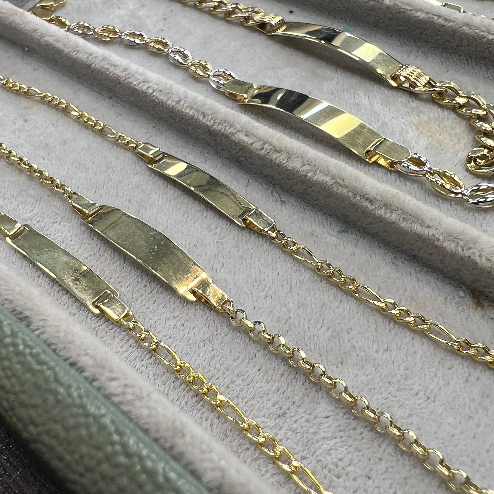 14k gouden baby armbanden 14 karaat goud, Ophalen of Verzenden, Zo goed als nieuw, Goud