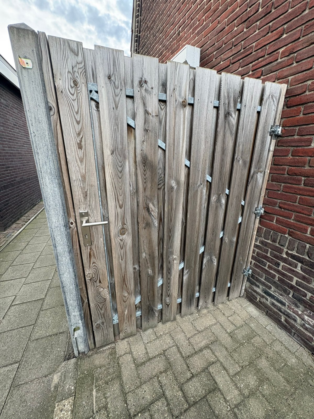 Houten Tuinpoort met schuttingdelen-, Ophalen, 3 tot 6 meter, Hout, 1 tot 2 meter