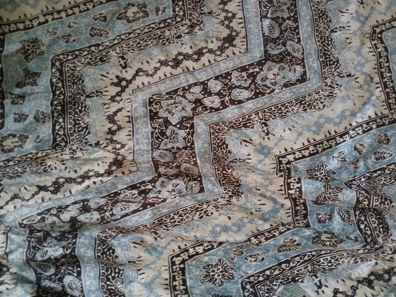 zijden lange shawl/ omslagdoek indonesisch, Ophalen of Verzenden, Zo goed als nieuw