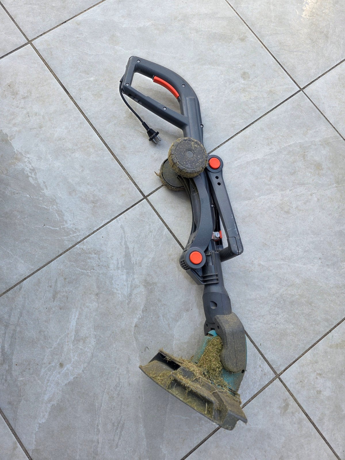 Gardena grastrimmer - Compact en in goede staat, Tuin en Terras, Grastrimmers, Ophalen, Gebruikt, 10 tot 30 cm, Elektrisch