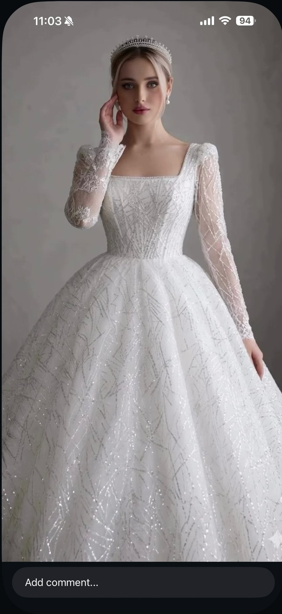 Prachtige Trouwjurk met Lange Mouwen en Glitters, Kleding | Dames, Ophalen of Verzenden, Zo goed als nieuw, Wit, Trouwjurk