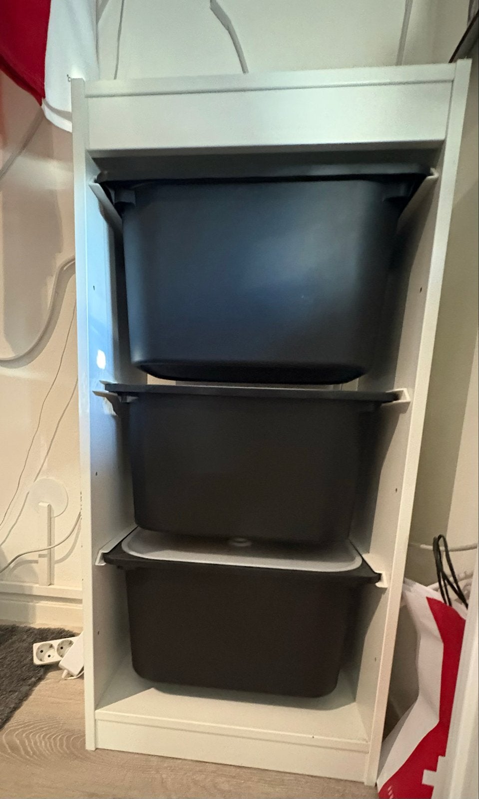 IKEA TROFAST Opbergkast met Bakken - Wit/Zwart, Kinderen en Baby's, Kinderkamer | Commodes en Kasten, Ophalen, Zo goed als nieuw