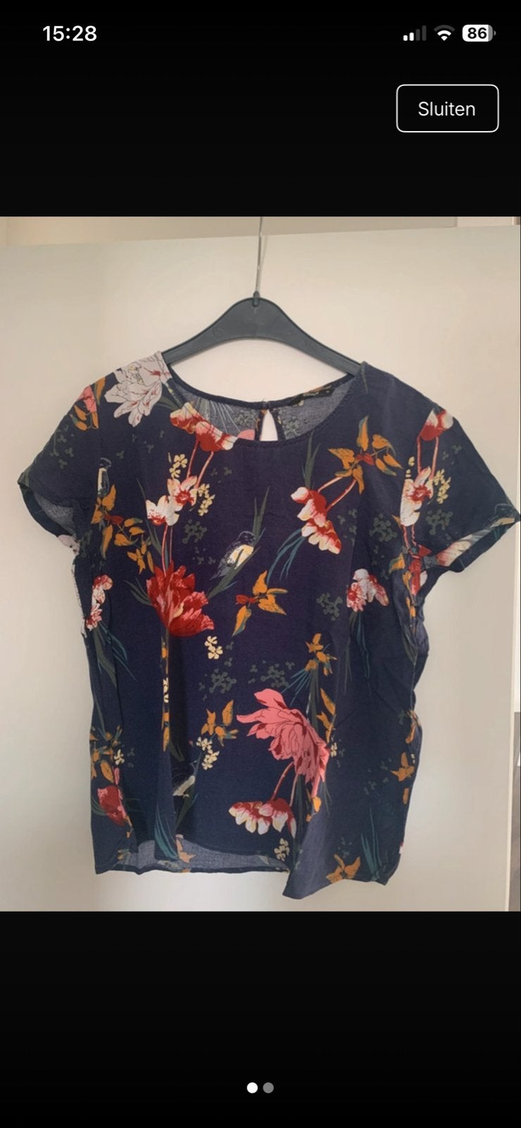 Donkerblauwe bloemenprint top met korte mouwen, Blauw, Maat 42/44 (L), Ophalen of Verzenden, Zo goed als nieuw