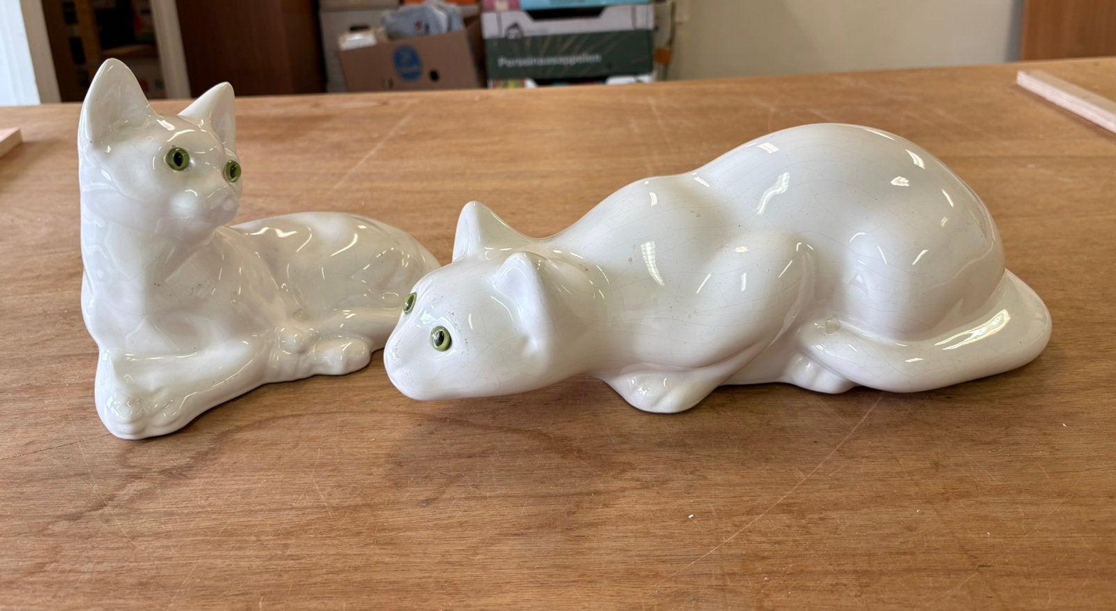Twee leuke kattenbeelden, Ophalen, Zo goed als nieuw, Hond of Kat, Beeldje of Figuurtje
