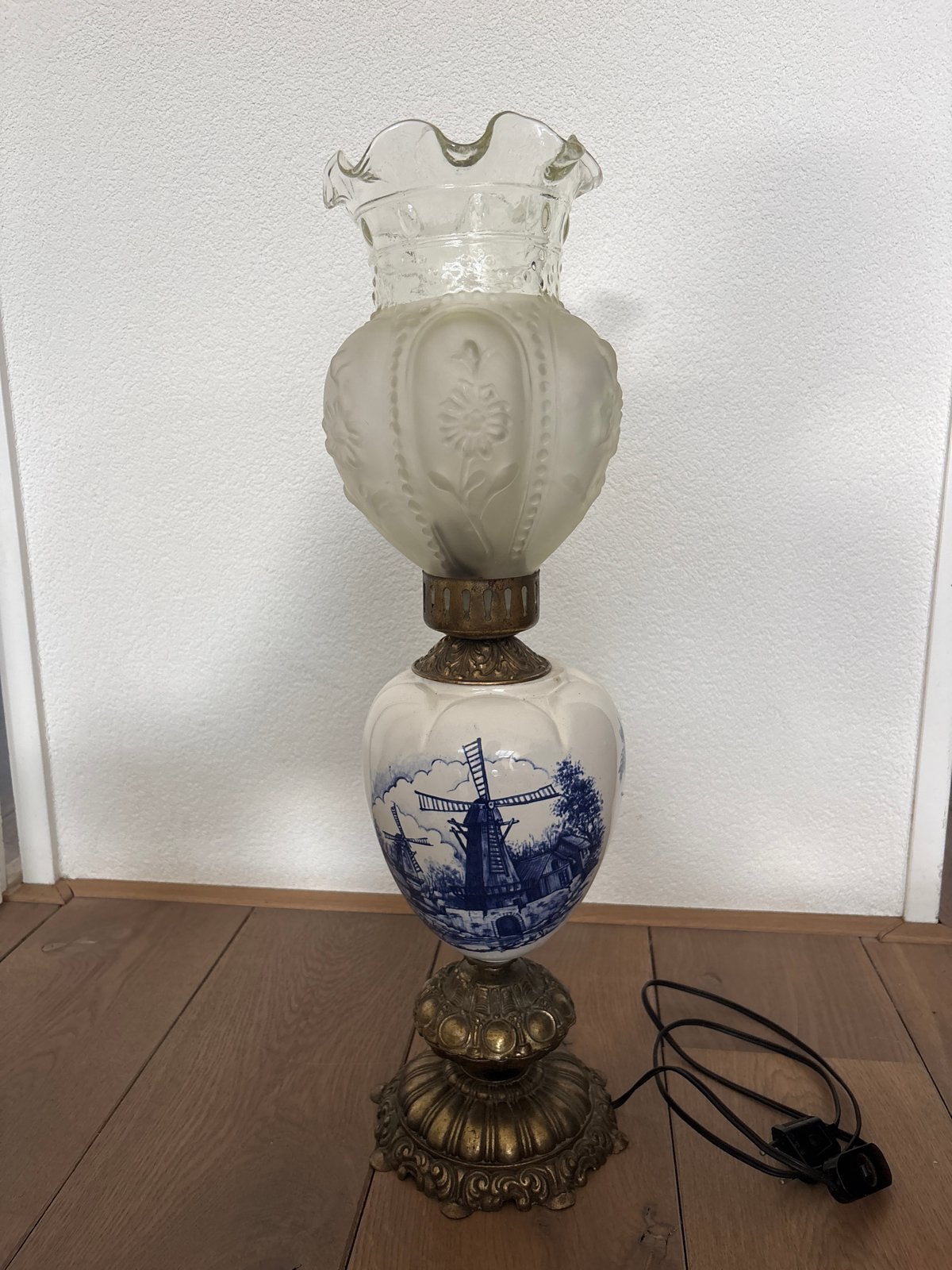 Antieke Delfts Blauwe Vintage Tafellamp met Molens, Antiek en Kunst, Antiek | Lampen, Ophalen of Verzenden