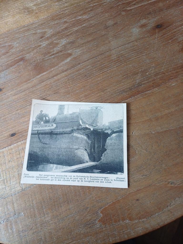 Knipsel aangevaren stoomschip Hollandse buurtspoorwegen 1915, Ophalen of Verzenden, Gebruikt, Tram