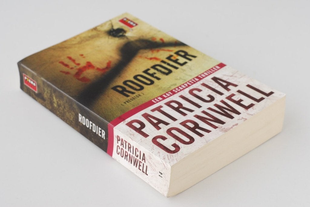 Roofdier - Patricia Cornwell - Kay Scarpetta thriller 2009, Patricia Cornwell, Verzenden, Zo goed als nieuw