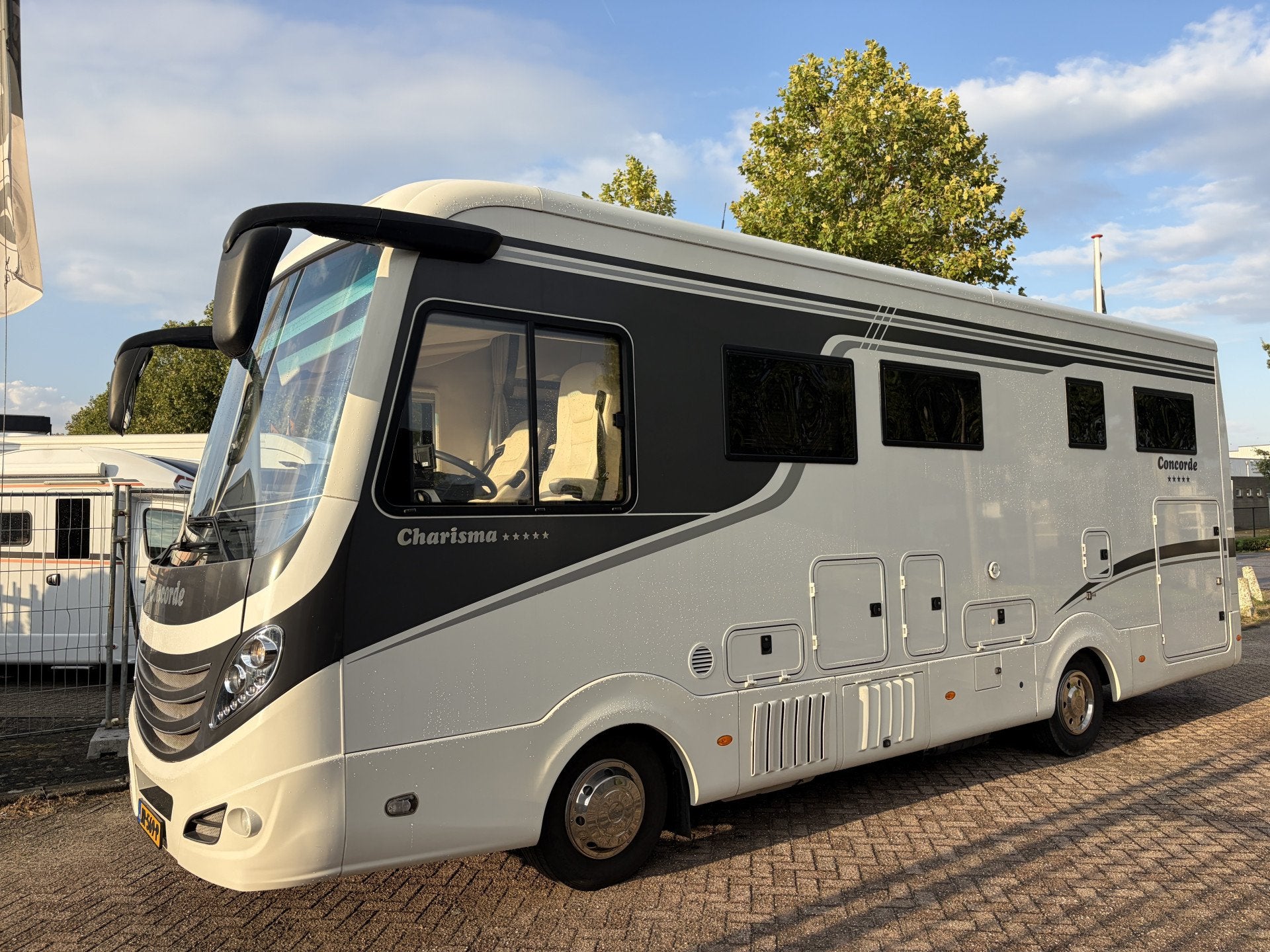 Concorde CHARISMA 850L Eurocargo (bj 2016), Concorde, Galliersweg 39
5349AT  OSS, NL, Diesel, 8 tot 9 meter