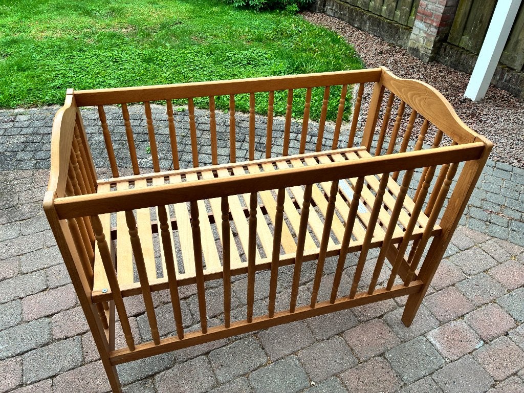 Ledikant, Kinderen en Baby's, Babywiegjes en Ledikanten, Ophalen, Zo goed als nieuw, Ledikant