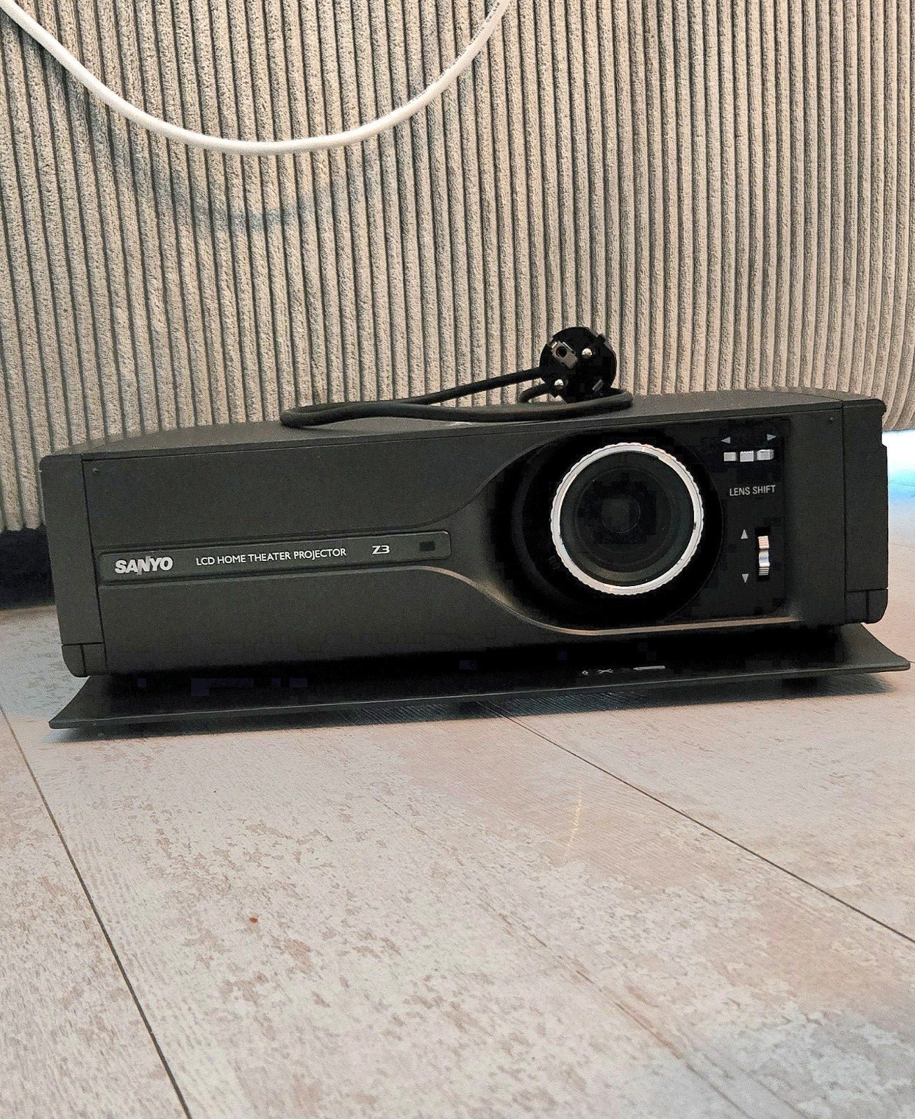 Sanyo PLV Z3 Beamer, Audio, Tv en Foto, Beamers, Ophalen, Sanyo