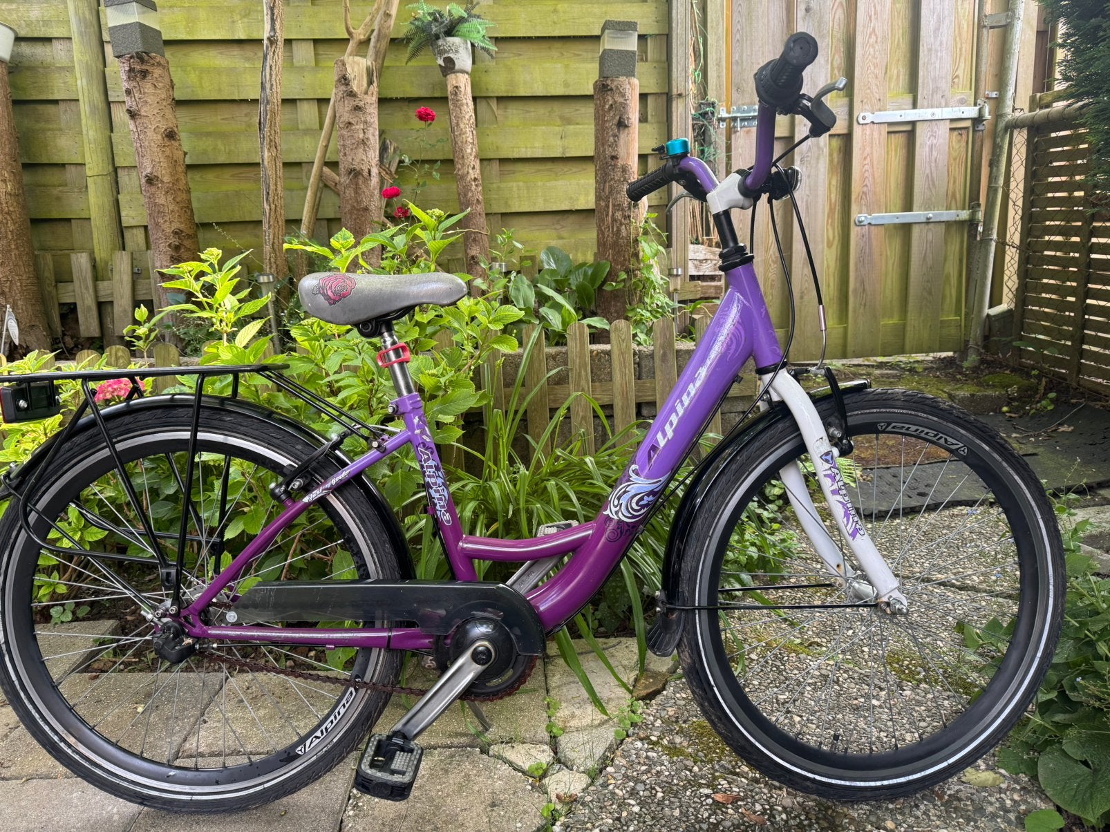 Meisjes fietsen  24inch + 22inch met versneling, Ophalen, Zo goed als nieuw, 24 inch