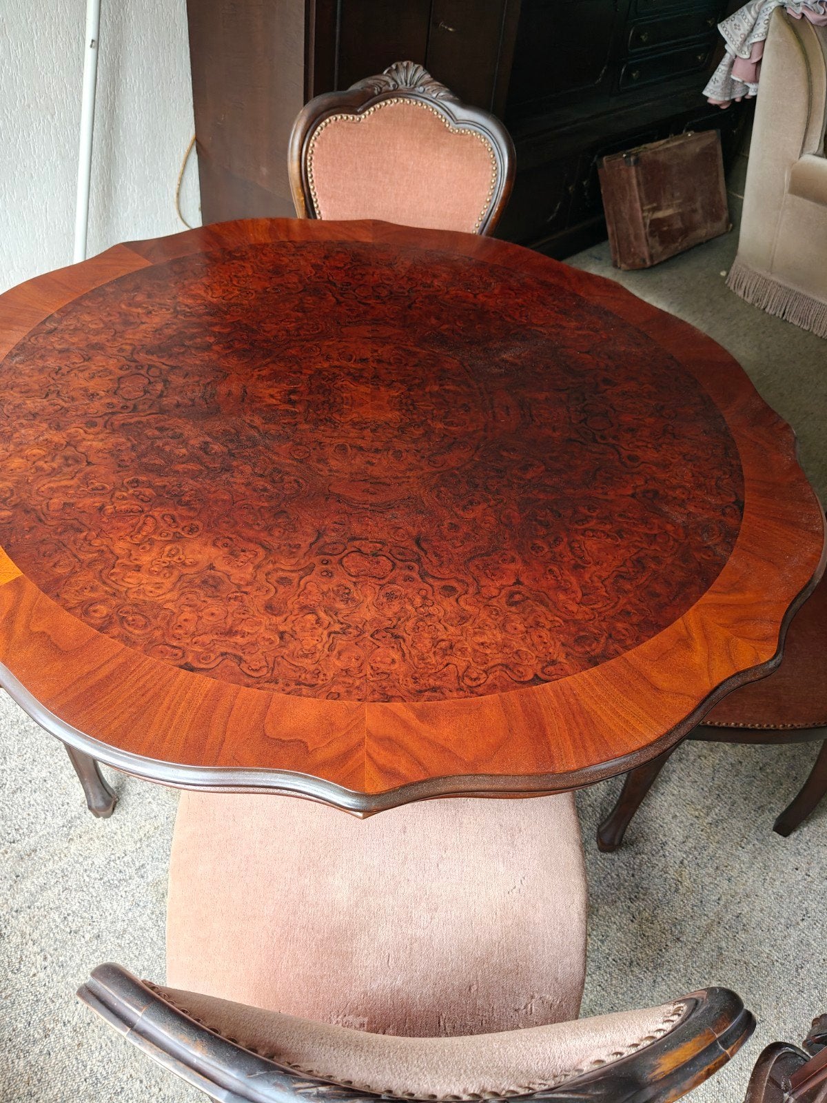 Antieke ronde eettafel met 2 stoelen, Ophalen of Verzenden