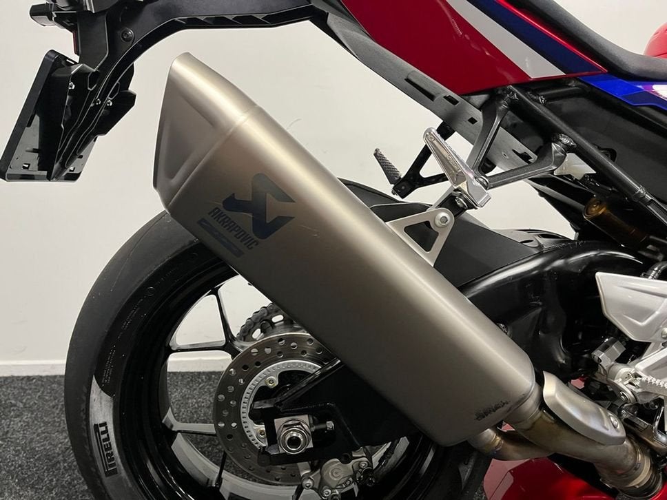 ⭐️⭐Honda CBR 1000 RR-R FIREBLADE SP (bj 2020)⭐️⭐, Honda, 4 cilinders, Bedrijf, Onbekend