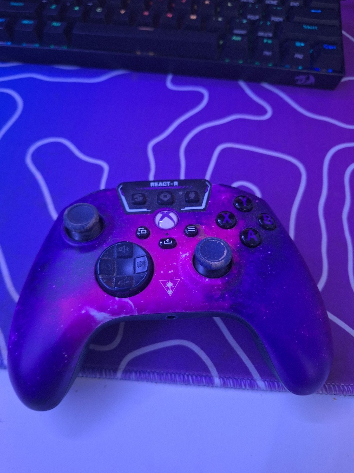 Galaxy xbox controller (MET DRAAD!), Spelcomputers en Games, Games | Xbox Original, Online, Gebruikt, 1 speler, Vanaf 3 jaar