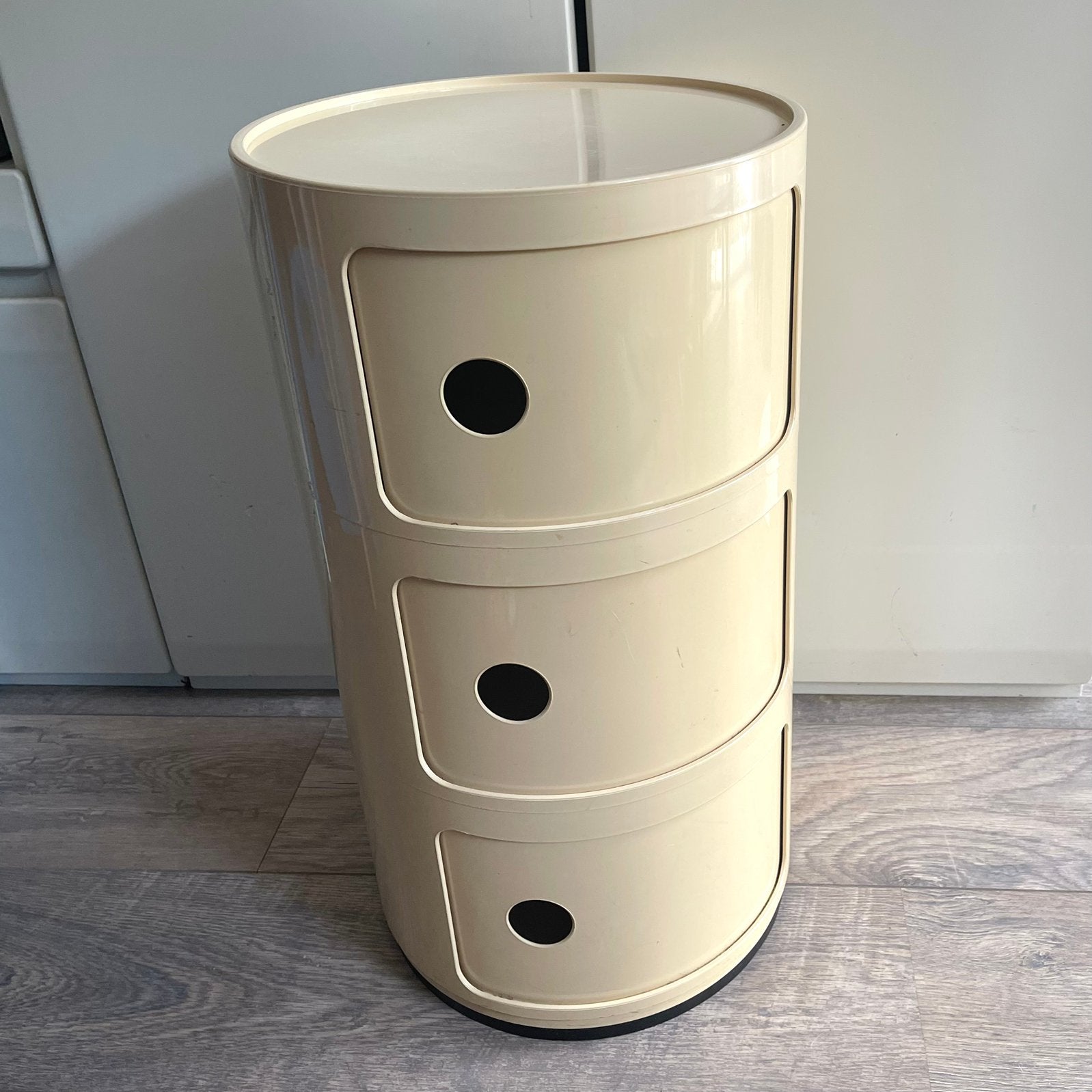 Rond Kartell kastje 3 laags, Ophalen of Verzenden, Gebruikt, Kunststof, Minder dan 45 cm