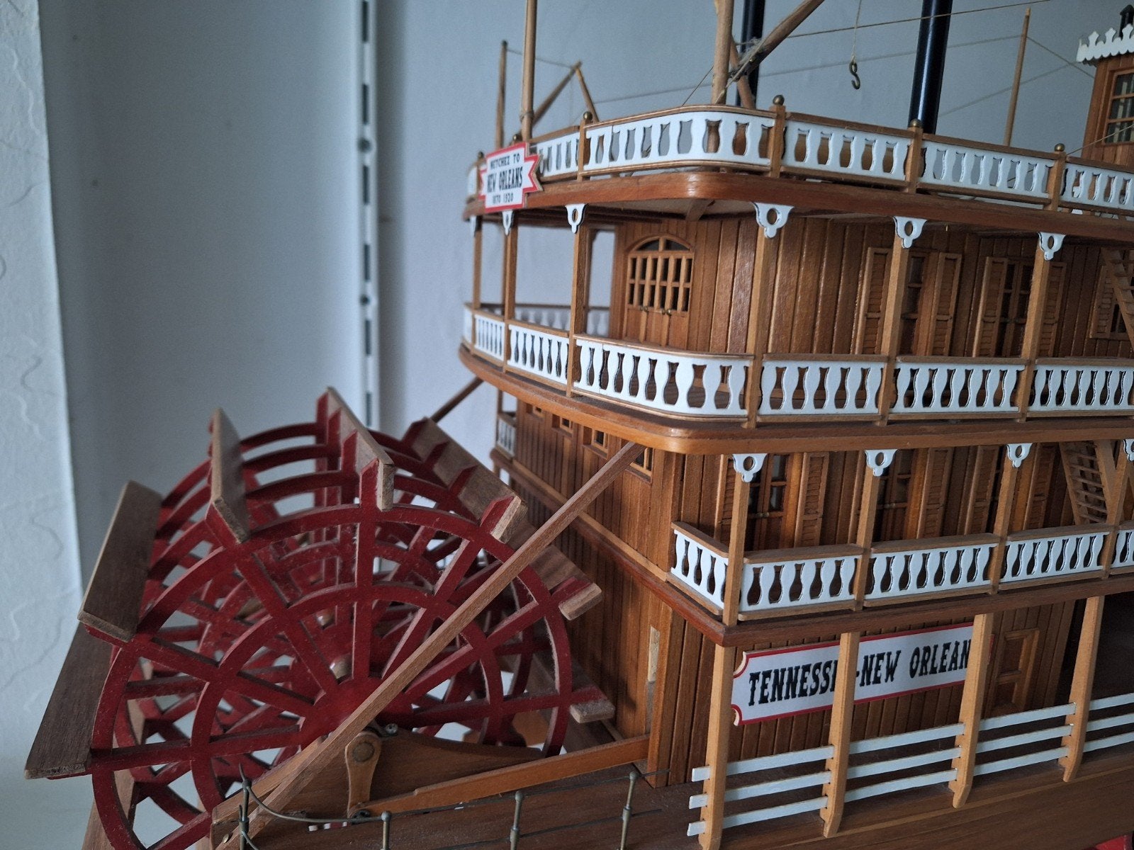 Gedetailleerd model van een raderstoomboot, Ophalen, Nieuw, Groter dan 1:32, Overige merken