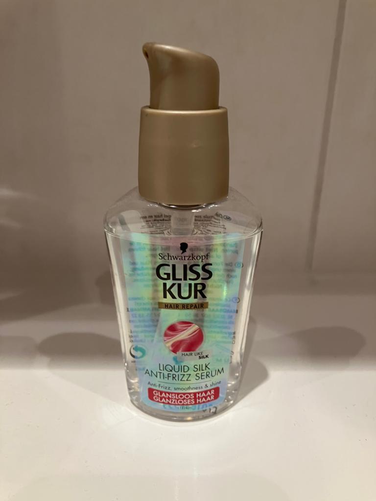 Gliss Kur Liquid Silk Gloss Anti-Frizz Serum nieuw, Ophalen of Verzenden, Nieuw, Haarverzorger of -hersteller