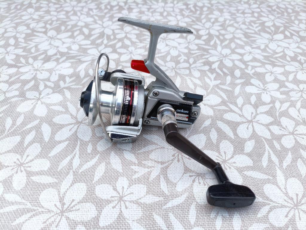 Daiwa 1600D (1600 D) Molen Silver Serie # vintage # NR-1, Watersport en Boten, Ophalen of Verzenden, Gebruikt, Molen
