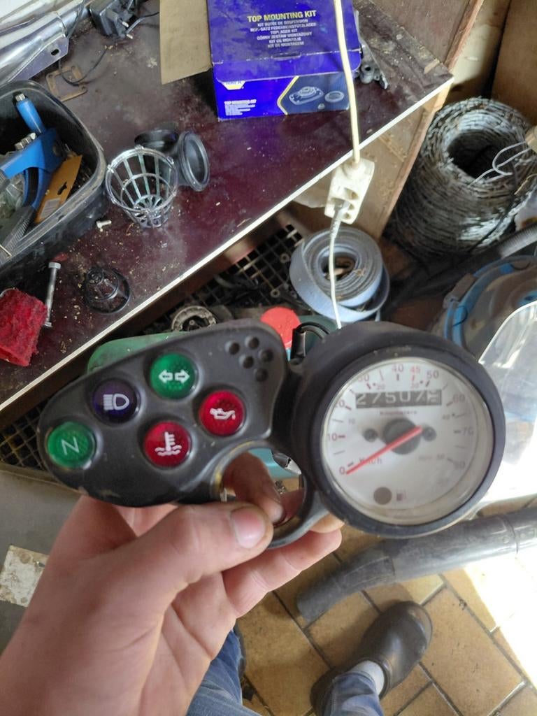 Kilometer teller am 6 brommer, Ophalen of Verzenden