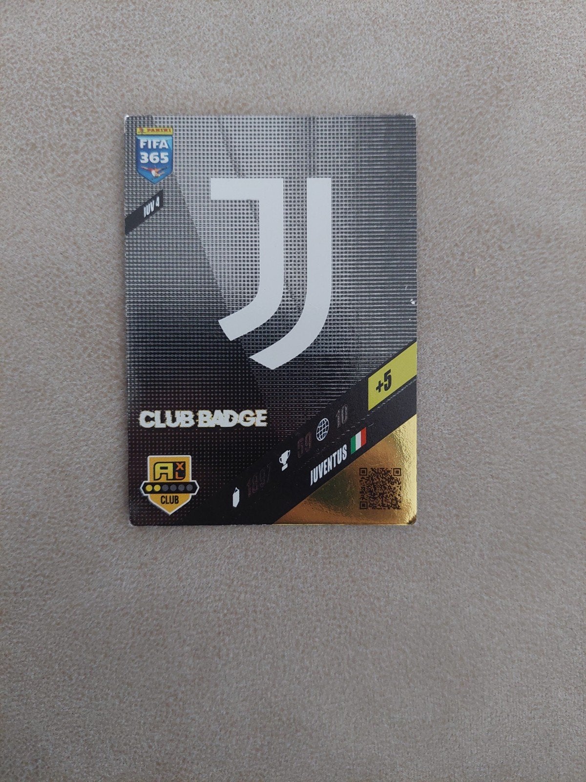 Juventus Club Badge FIFA 365 Panini Adrenalyn XL, Ophalen of Verzenden, Zo goed als nieuw, Buitenlandse clubs, Spelerskaart