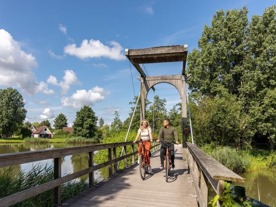 Centerparcs cadeaubon t.w.v. 250,00 euro., Tickets en Kaartjes, Drie personen of meer, Cadeaubon, Bungalowpark