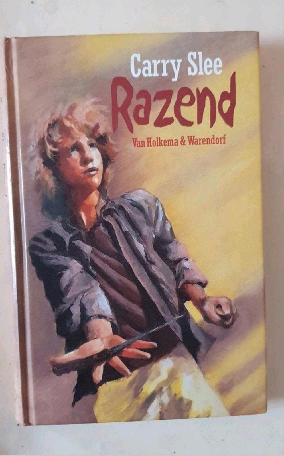 Razend van Carry Slee, Ophalen of Verzenden, Zo goed als nieuw, Carry Slee