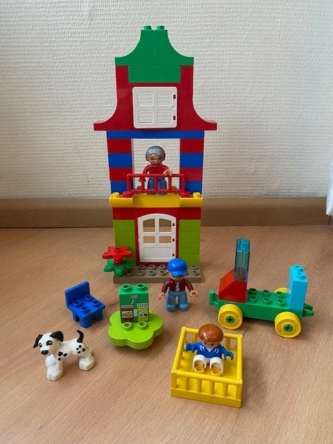 Duplo, huisje: gezin poppetjes kind box hond vader auto etc, Ophalen of Verzenden, Gebruikt, Duplo