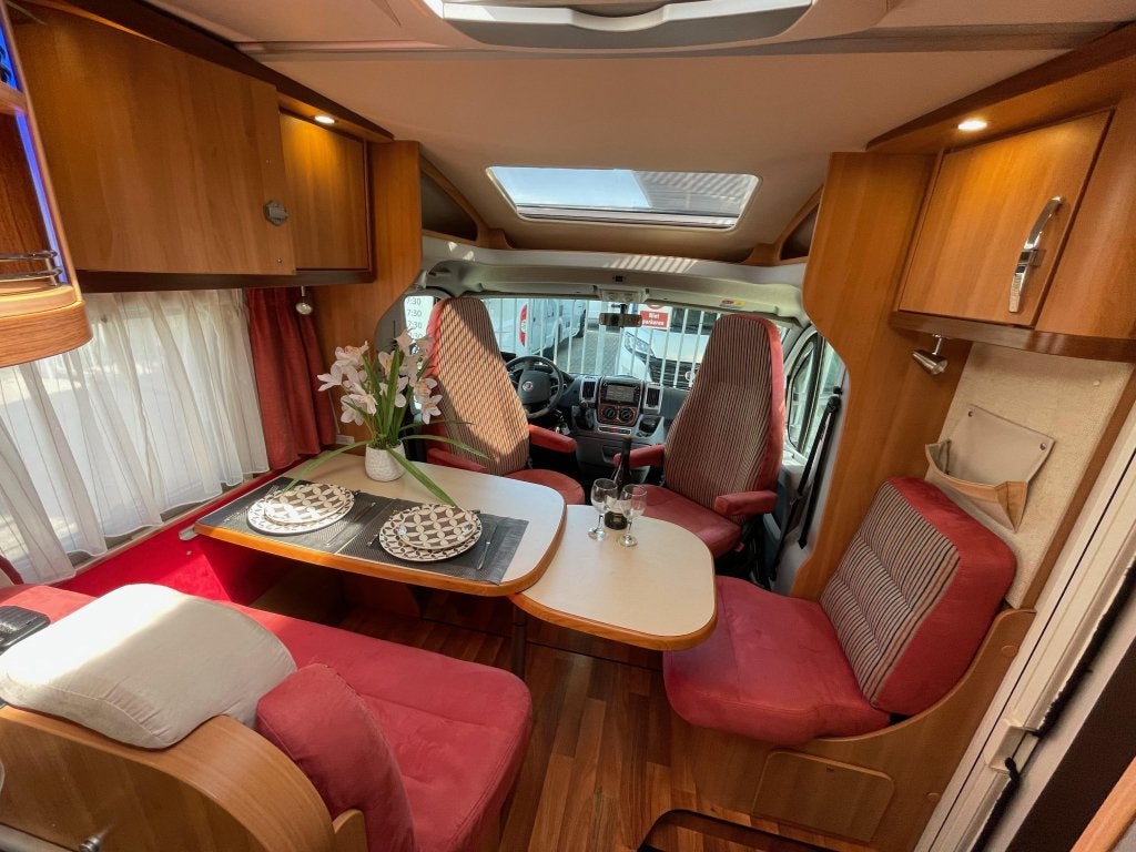 Hymer Tramp 698 CL QUEENSBED 3LTR 160 PK BR-SYSTEEM CAMERA, Caravans en Kamperen, Campers, Winterisolatie, Ringverwarming, Fiat