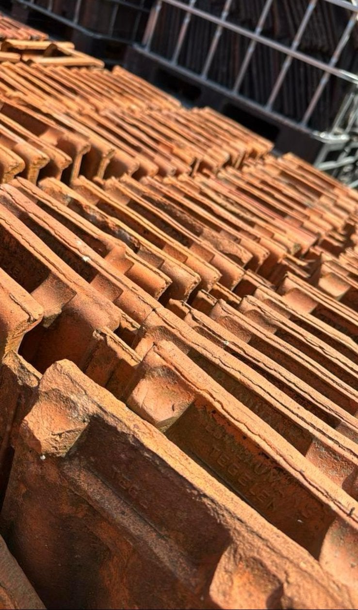 3.500 brandschone vlakke mulden dakpannen gebr. Laumans, Ophalen of Verzenden
