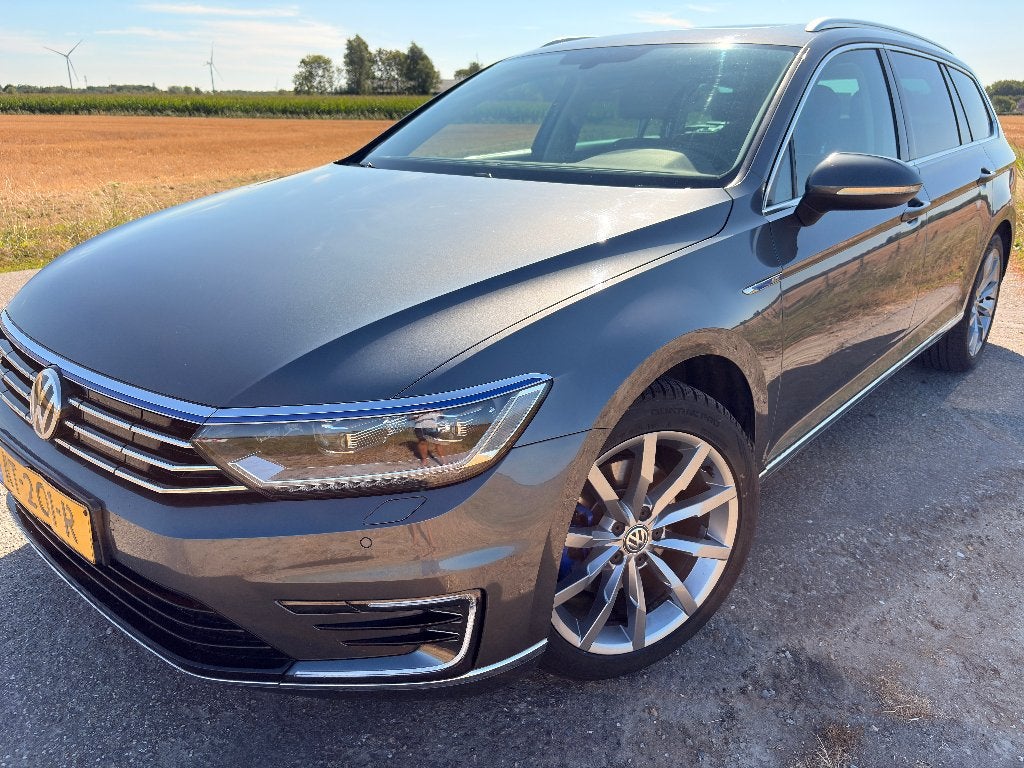 VW Passat Variant GTE Distributieriem & waterpomp vervangen, 4 cilinders, 93 €/maand, Te koop, 750 kg