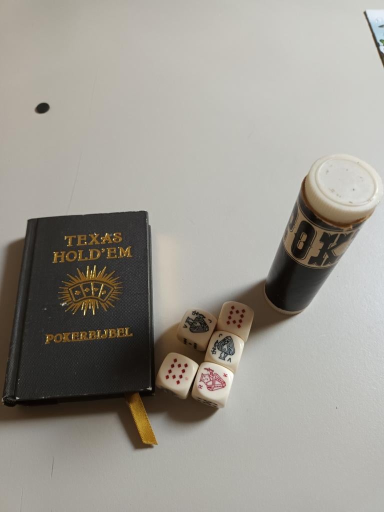 Pokerbijbel en vintage pokerstenen jumbo, Ophalen of Verzenden, Gebruikt
