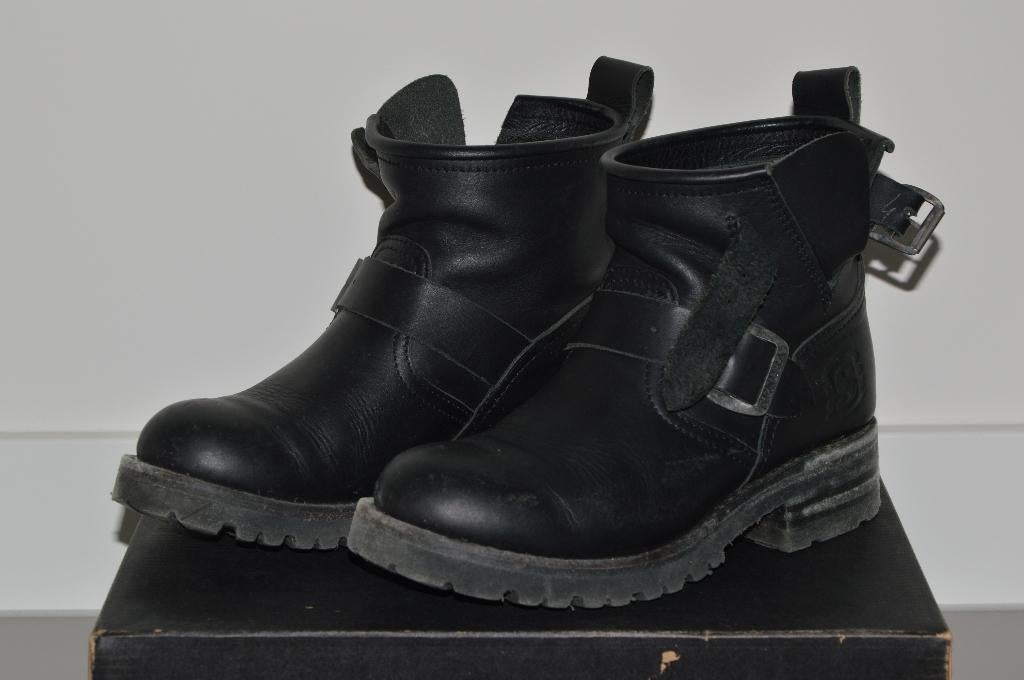 Zwarte, korte Sendra 2976 biker boots - maat 36, Kleding | Dames, Schoenen, Sendra, Zwart, Lage of Enkellaarzen, Ophalen of Verzenden