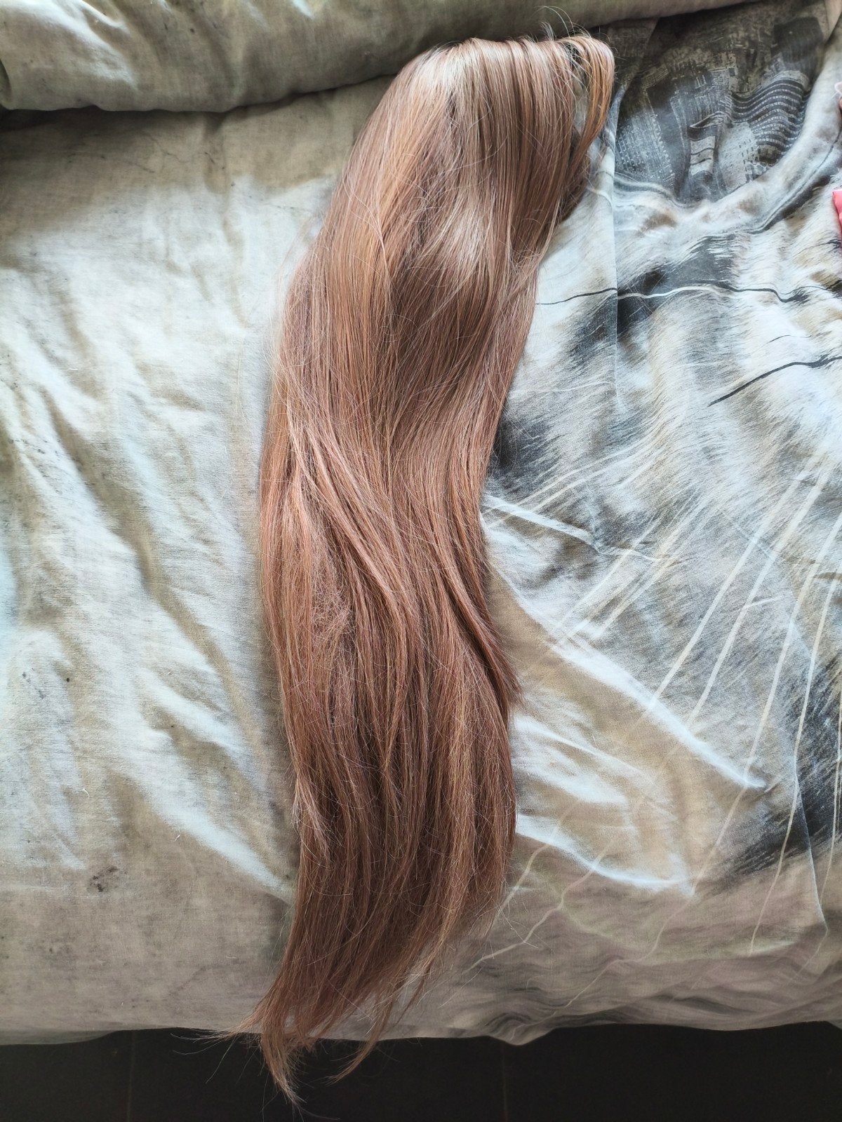 Lange pruik, 70 cm, goud/blond, zo goed als nieuw, Bruin, Gehele gezicht, Ophalen of Verzenden, Zo goed als nieuw
