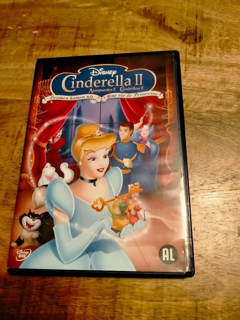 Assepoester Cinderella deel 2 dromen komen uit tekenfilm dvd, Alle leeftijden, Ophalen of Verzenden, Gebruikt, Overige soorten
