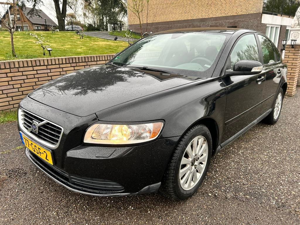 S40 2.4 5 Cillinder AUT Service+APK 4-26 Mooie auto, Stof, Zwart, 700 kg, Zwart