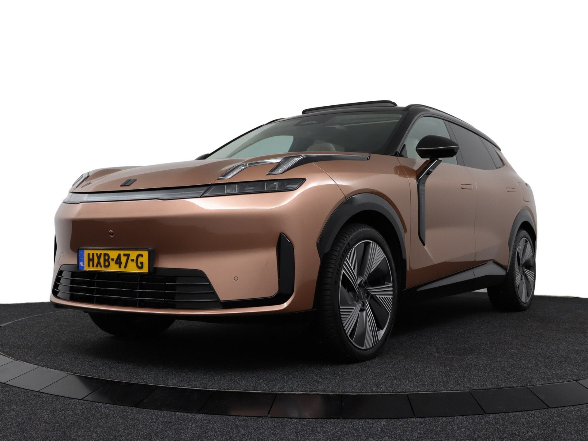 Lynk & Co 08 1.5 More - Trekhaak - All-seasonbanden - Schuif, Auto's, Gebruikt, Euro 6, 4 cilinders, 2087 kg