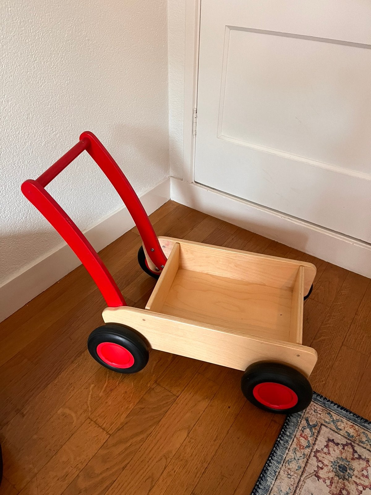 Houten Loopkar, Ophalen, Zo goed als nieuw