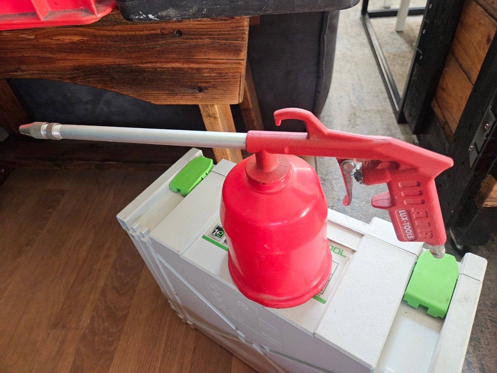 LUX-Tools Pneumatische Vloeistofspuit / Reinigingsspuit, Ophalen of Verzenden
