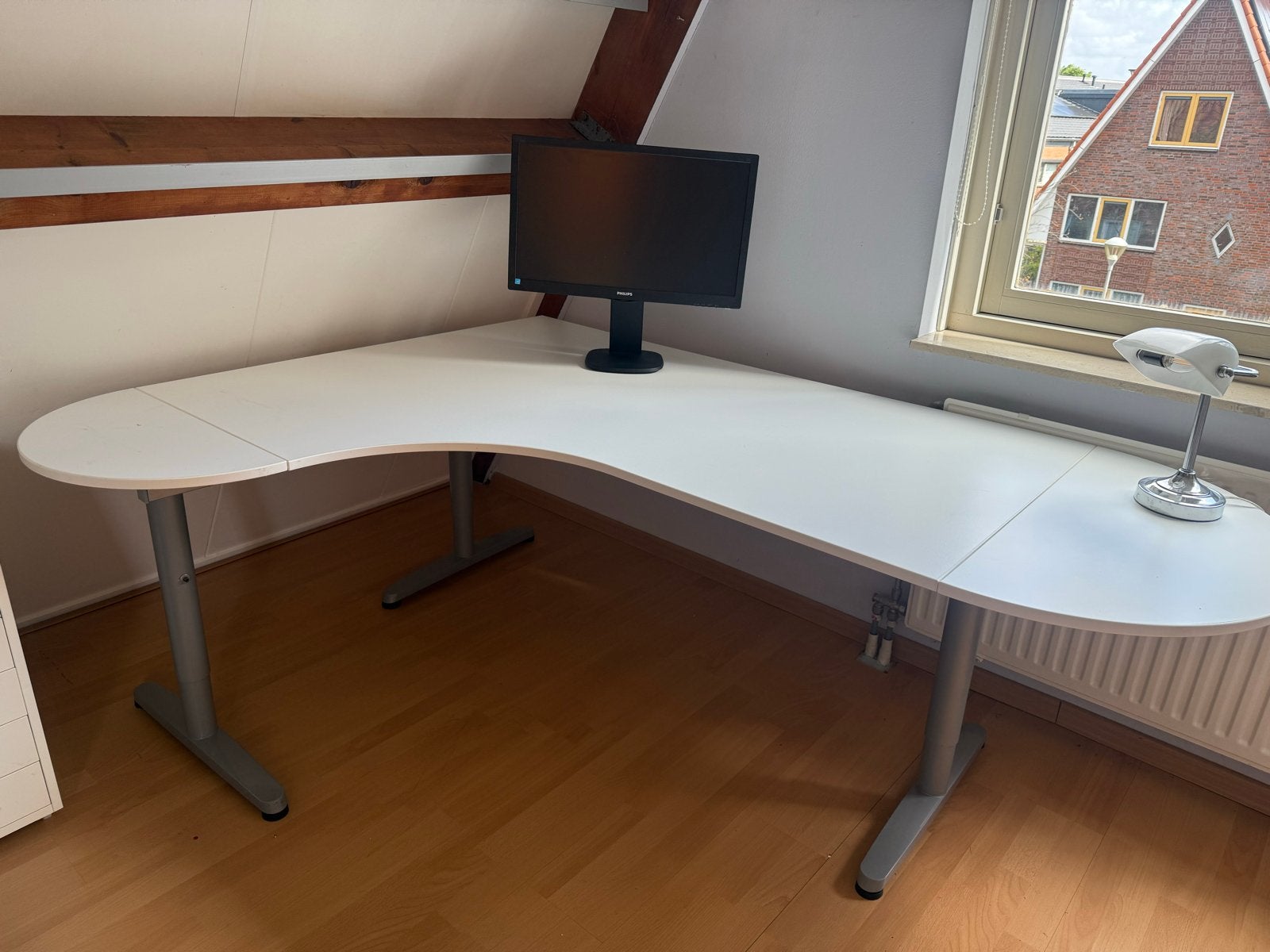 IKEA Hoekbureau - Ideaal voor Thuiswerken of Gaming, Ophalen, Demontabel, Spaanplaat of MDF, Hoekbureau